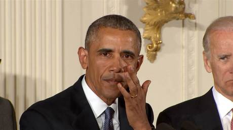 f_dc_obama_crying_160105-nbcnews-ux-1080-600